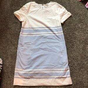 Gap women’s dress.